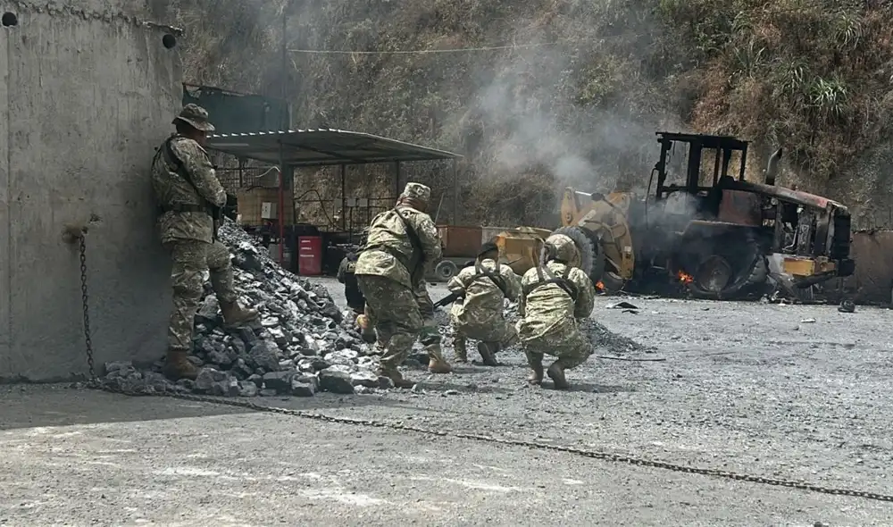 Operativo de rescate en mina de Pataz