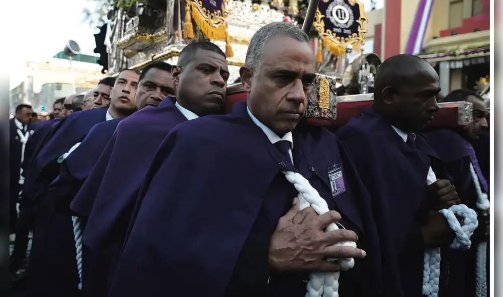 Las calles de Lima despidieron al Señor de los Milagros este sábado 1 de noviembre. Foto: Difusión.