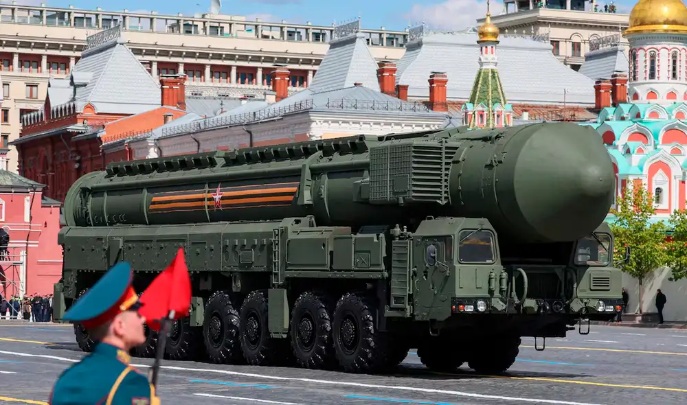 Andréi Beloúsov, Ministro de Defensa ruso, sugirió a Putin a activar pruebas nucleares.