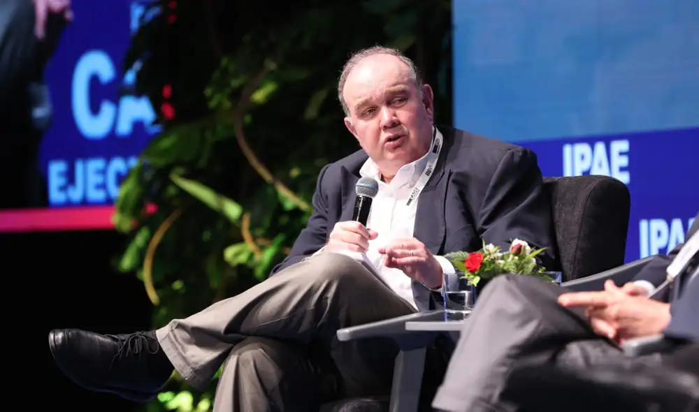 López Aliaga participó en el Bloque Electoral de CADE 2025. Foto: difusión