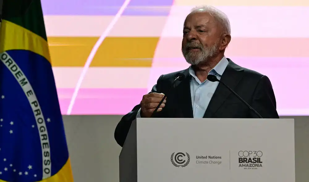 Lula propuso una hoja de ruta que busca una transición fuera del uso de las energías fósiles. Lula propuso una hoja de ruta que busca una transición fuera del uso de las energías fósiles.