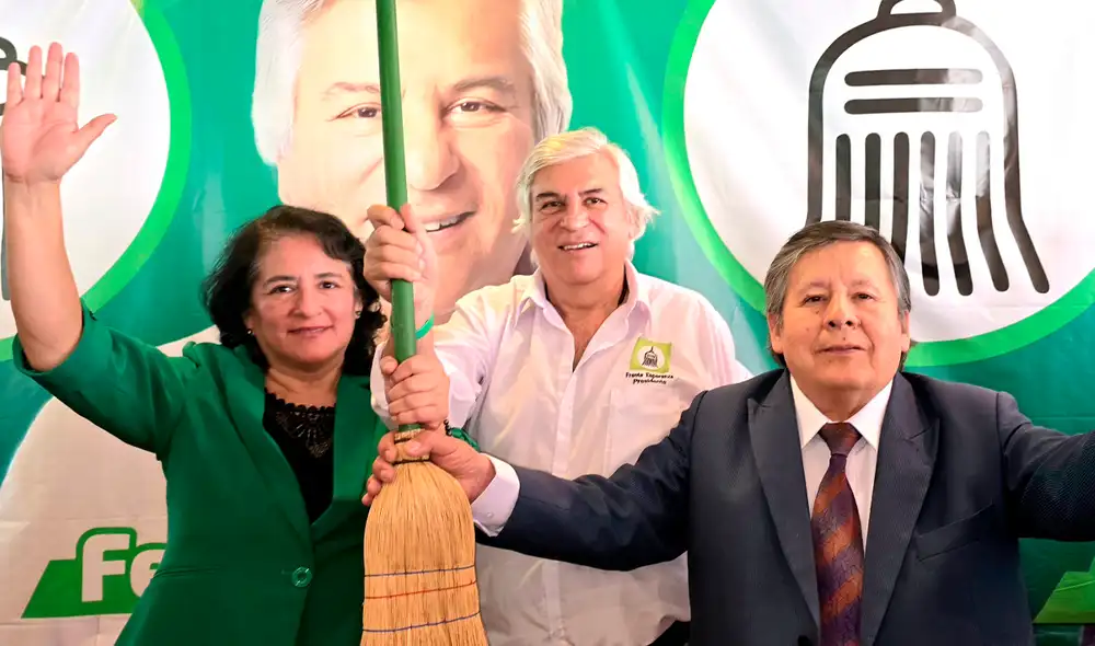 Fernando Olivera anuncia su candidatura presidencial para las elecciones 2026. Foto: Elvis Cairo y Melissa Landa / URPI-LR Fernando Olivera anuncia su candidatura presidencial para las elecciones 2026. Foto: Elvis Cairo y Melissa Landa / URPI-LR