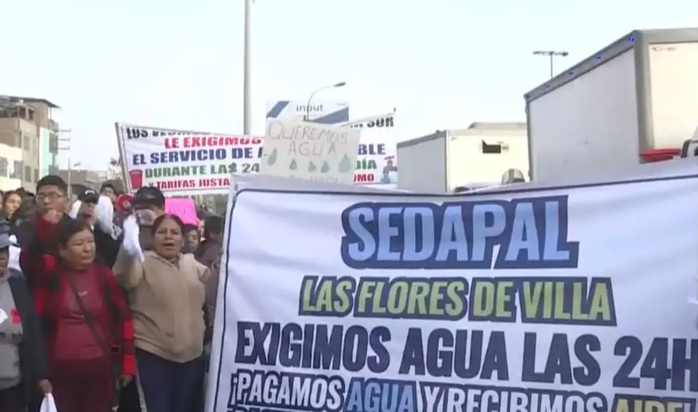Vecinos de SJM exigen a Sedapal contar con agua las 24 horas del día.