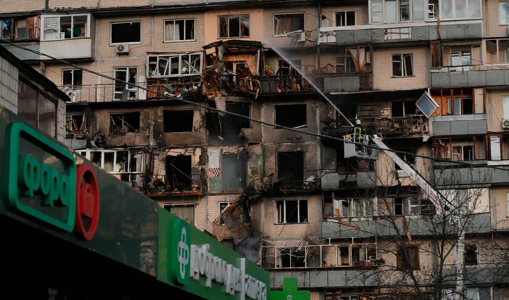 Rusia continúa con los ataques contra Ucrania. Rusia continúa con los ataques contra Ucrania.