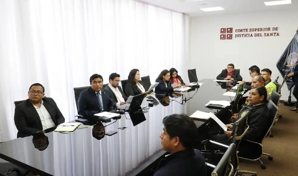 Durante su reunión, también se acordó gestionar la contratación de defensores de víctimas. Fuente: Difusión.