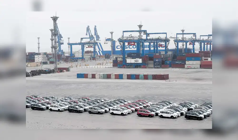 El Megapuerto de Chancay busca elevar su capacidad de 1 millón a 1,5 millones de TEU, en un plan que proyecta llegar a 9 millones y 15 muelles en el futuro.