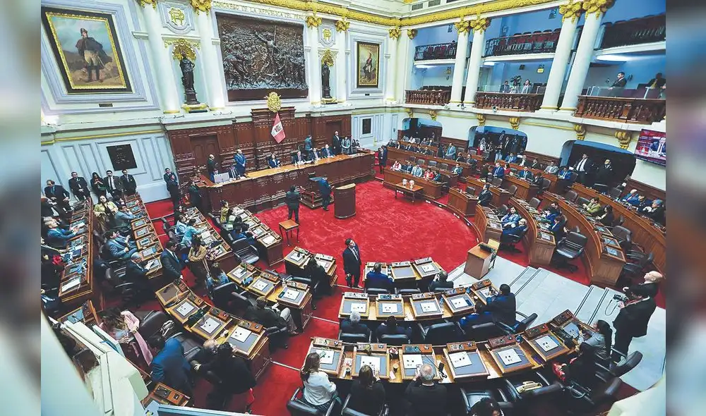La Cámara de Diputados elabora leyes, mientras la Cámara de Senadores revisa las leyes. La Cámara de Diputados elabora leyes, mientras la Cámara de Senadores revisa las leyes.