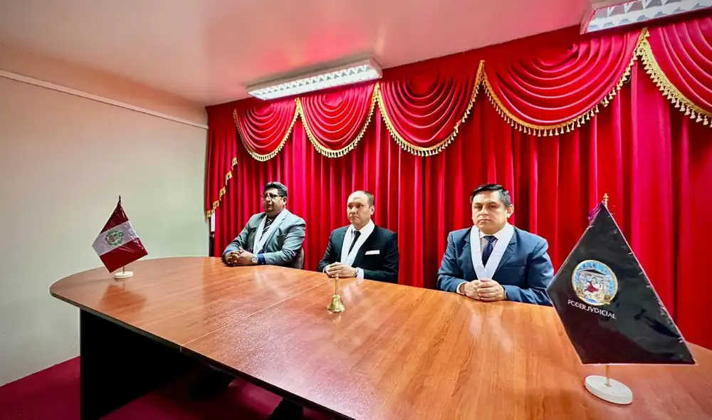 Colegiado Supraprovincial Penal de Cajamarca durante la lectura de sentencia contra Omar Faichin Villanueva. Colegiado Supraprovincial Penal de Cajamarca durante la lectura de sentencia contra Omar Faichin Villanueva.