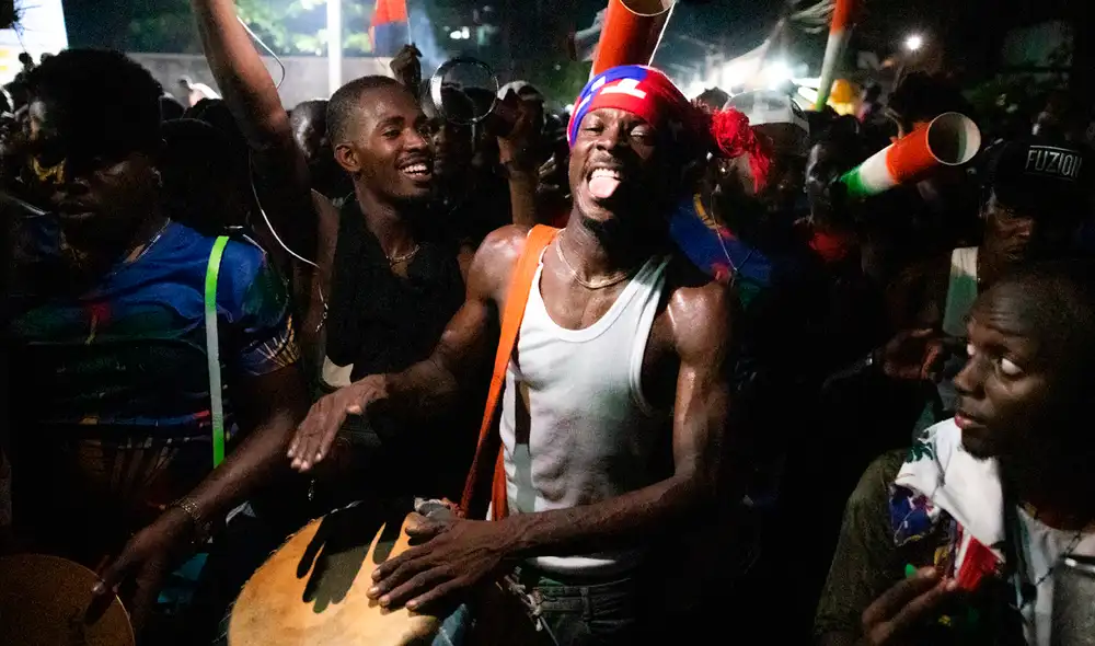 Así lucieron las calles de Puerto Príncipe tras la histórica clasificación de Haití al Mundial 2026. Foto: AFP