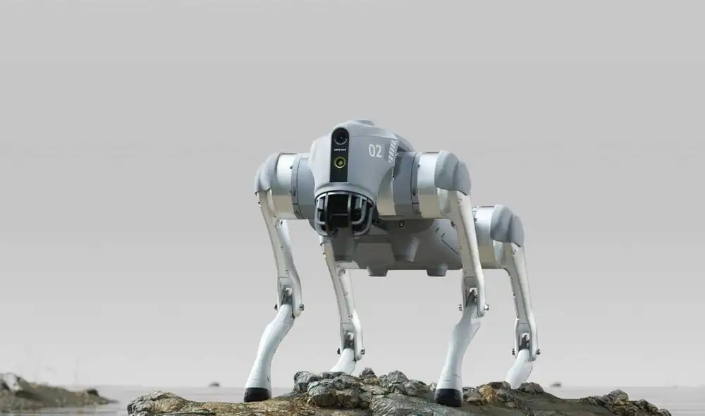 El Go2 puede funcionar de manera autónoma o ser controlado con un joystick.