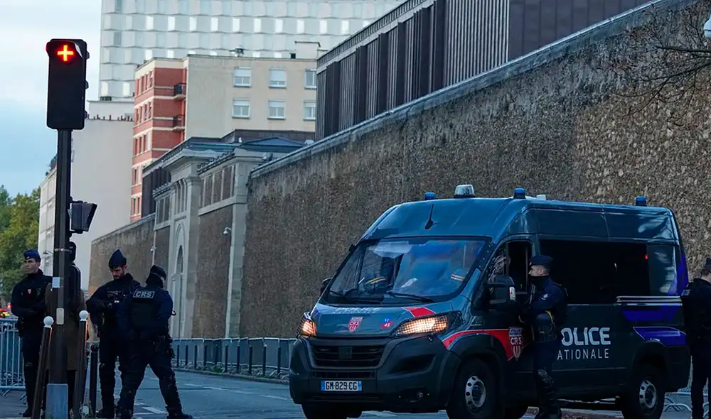 Francia arrestó a 4 personas acusadas de apoyar a Rusia y sabotear el envío de armas a Ucrania.