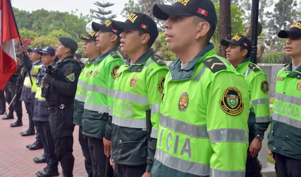Después que empresas concursantes se quejaron por irregularidades en la compra de pistolas, el Mininter decidió postergar la evaluación y la buena pro. Foto: difusión Después que empresas concursantes se quejaron por irregularidades en la compra de pistolas, el Mininter decidió postergar la evaluación y la buena pro. Foto: difusión
