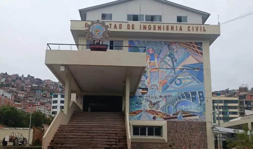 Policía descarta 'acción senderista' en la Unsaac. Foto: Luis Álvarez Policía descarta 'acción senderista' en la Unsaac. Foto: Luis Álvarez