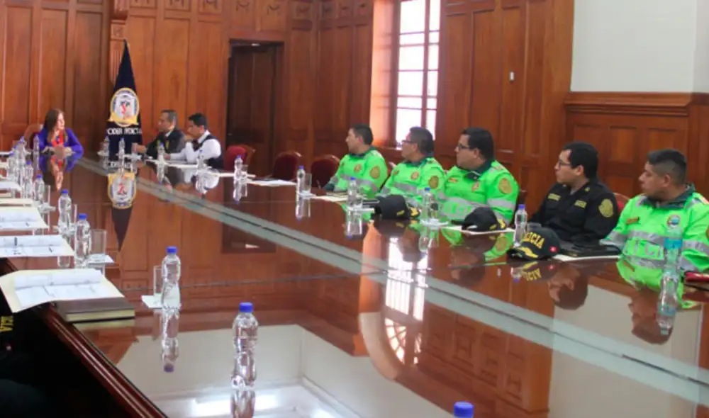 Se acordó realizar una nueva reunión para unificar criterios sobre protocolos de actuación en delitos flagrantes. Fuente: Difusión. Se acordó realizar una nueva reunión para unificar criterios sobre protocolos de actuación en delitos flagrantes. Fuente: Difusión.