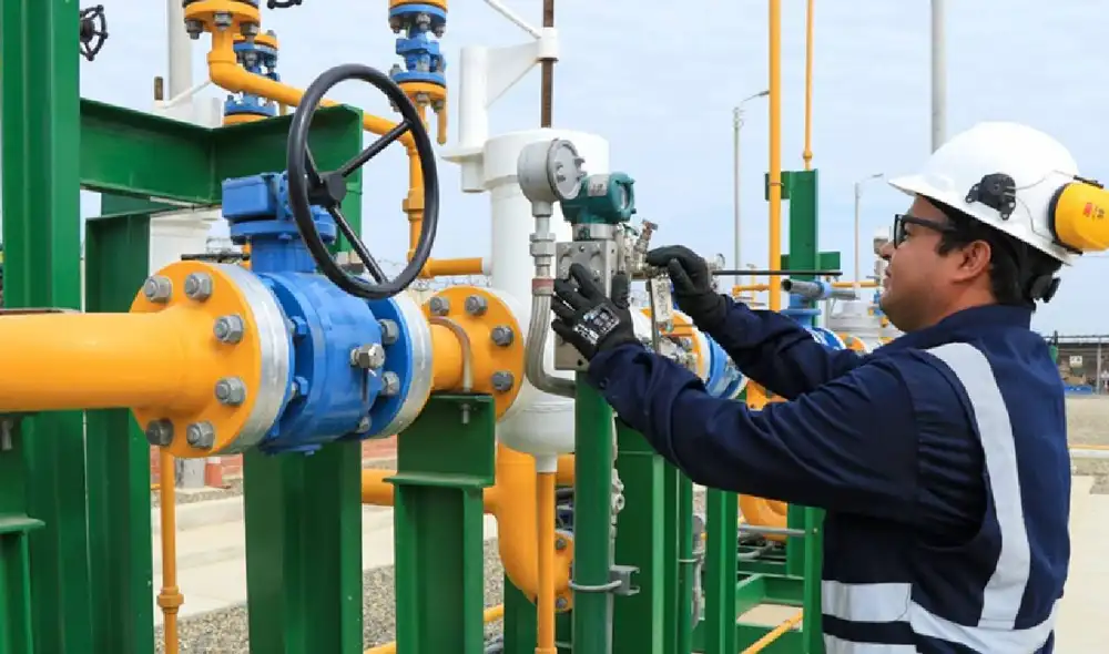 El gas natural continúa siendo una fuente energética clave para el crecimiento nacional. Fuente: Shutterstock.