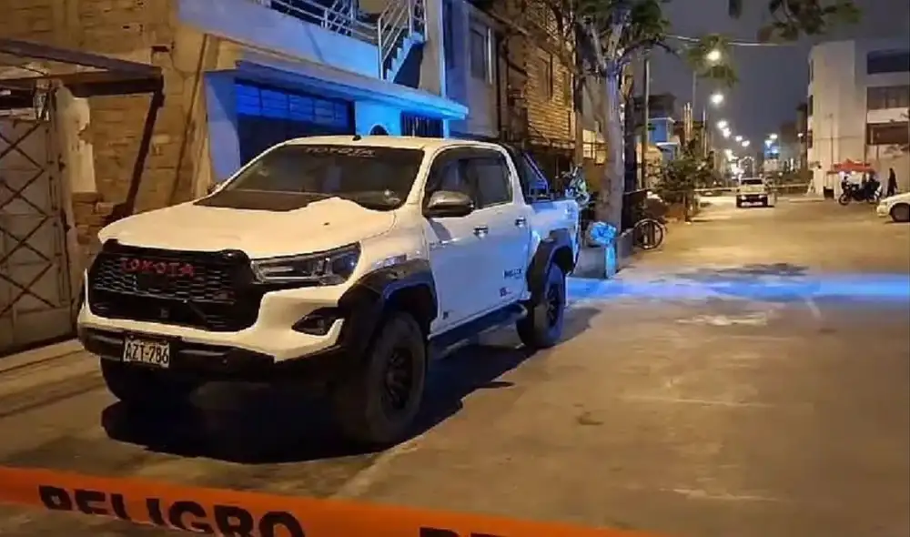 Asesinan a exfutbolista frente a su esposa en VES.