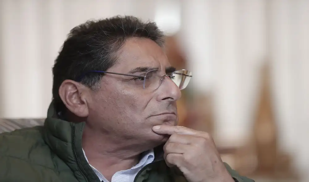 Carlos Álvarez dice que renunciaría a su candidatura si País para Todos rompe el acuerdo de no llevar a candidatos con antecedentes graves. Fotografía: Marco Cotrina / La República