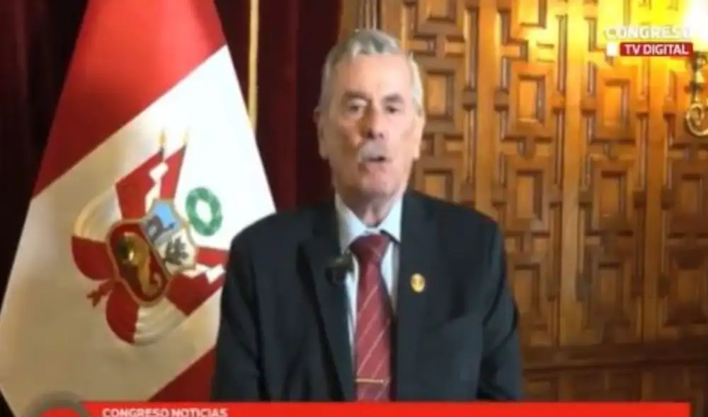 Propuesta se da luego de denuncia periodística sobre trabajadores fantasmas ligados al fujimorismo.