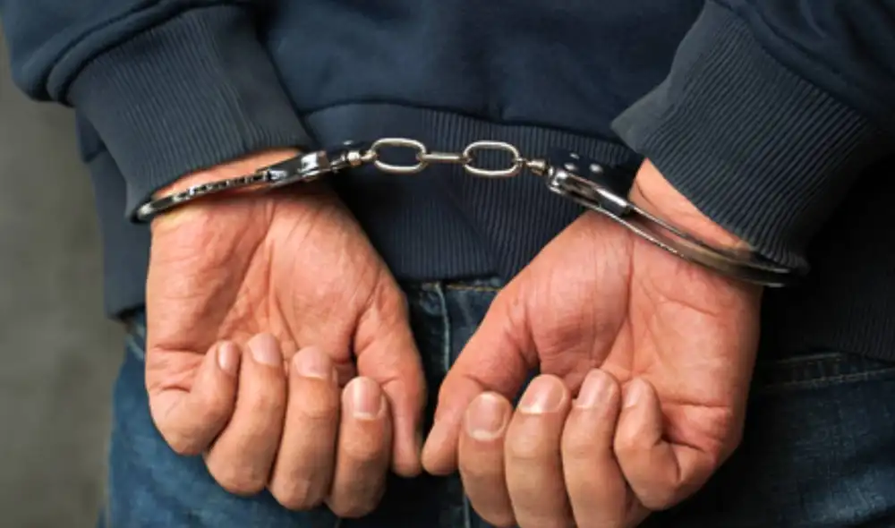 Mayora, quien aceptó los cargos, fue sentenciado a cinco años, un mes y 22 días de prisión. Fuente: Difusión.