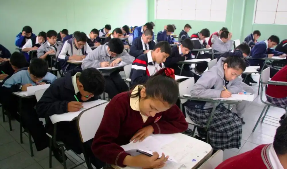 El Ministerio de Educación (Minedu) anunció el inicio del año escolar 2026 para colegios públicos, fijado para el lunes 16 de marzo, según la Resolución Ministerial N.° 501-2025. El Ministerio de Educación (Minedu) anunció el inicio del año escolar 2026 para colegios públicos, fijado para el lunes 16 de marzo, según la Resolución Ministerial N.° 501-2025.