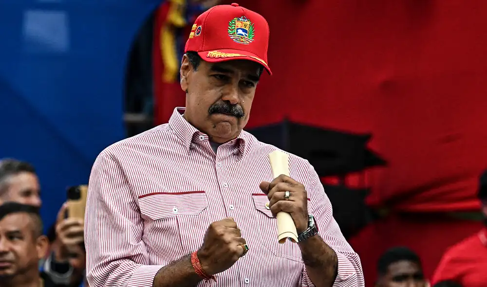 Maduro interpretó que millones de personas se han “convertido en un tejido de fuerza gigantesca, diversa y espontánea”. Foto: AFP.