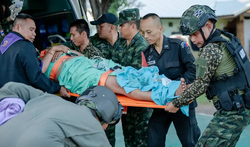 Tailandia y Camboya elevan las tensiones con recientes ataques. Tailandia y Camboya elevan las tensiones con recientes ataques.