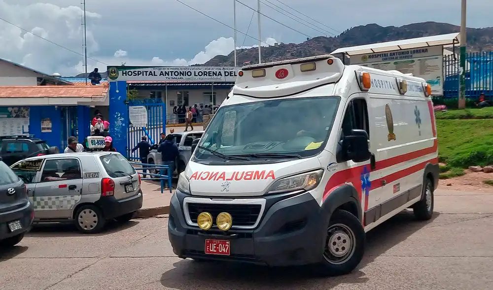 Un tercer trabajador sobrevivió al impacto eléctrico y continúa recuperándose en el hospital. Créditos: Luis Álvarez / La República. Un tercer trabajador sobrevivió al impacto eléctrico y continúa recuperándose en el hospital. Créditos: Luis Álvarez / La República.