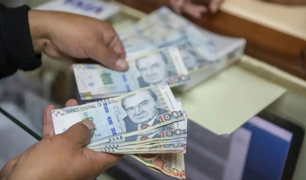 Cofide no supervisó que los bancos y financieras aplicaran sus propias políticas de cobranza a las empresas deudoras. Cofide no supervisó que los bancos y financieras aplicaran sus propias políticas de cobranza a las empresas deudoras.