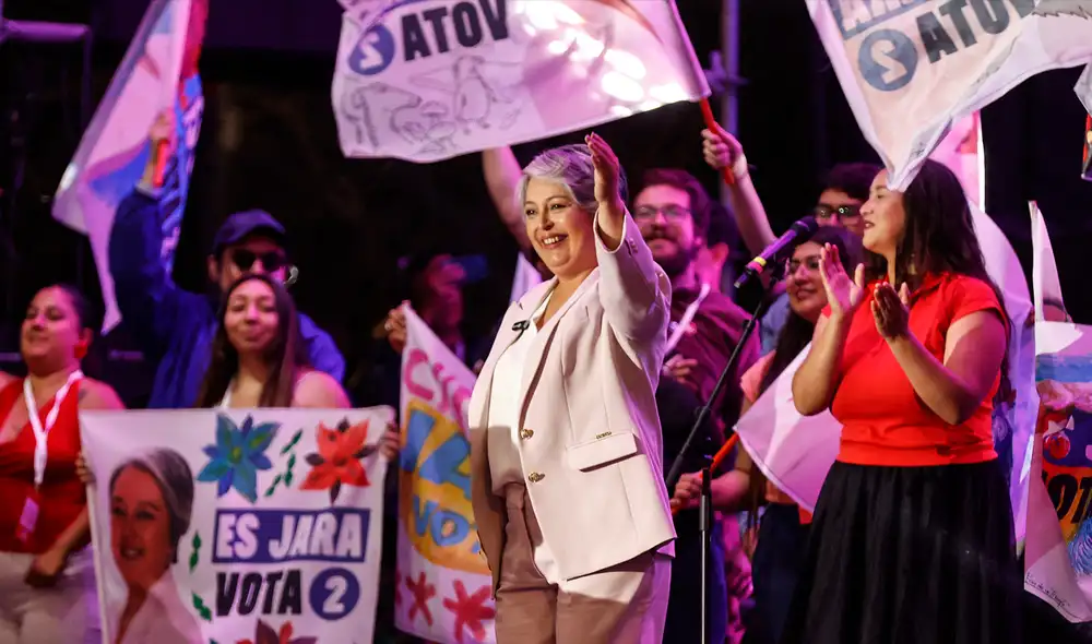 Jeannette Jara, candidata del Partido Comunista de Chile, cerró su campaña el 10 de diciembre en Coquimbo.