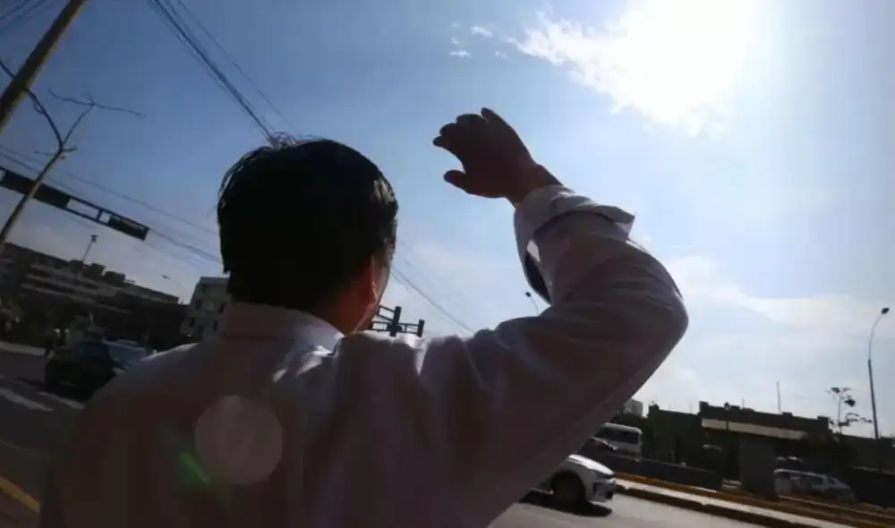 Senamhi advierte niveles altos y extremadamente altos de radiación en todo el Perú tras el inicio del verano Senamhi advierte niveles altos y extremadamente altos de radiación en todo el Perú tras el inicio del verano