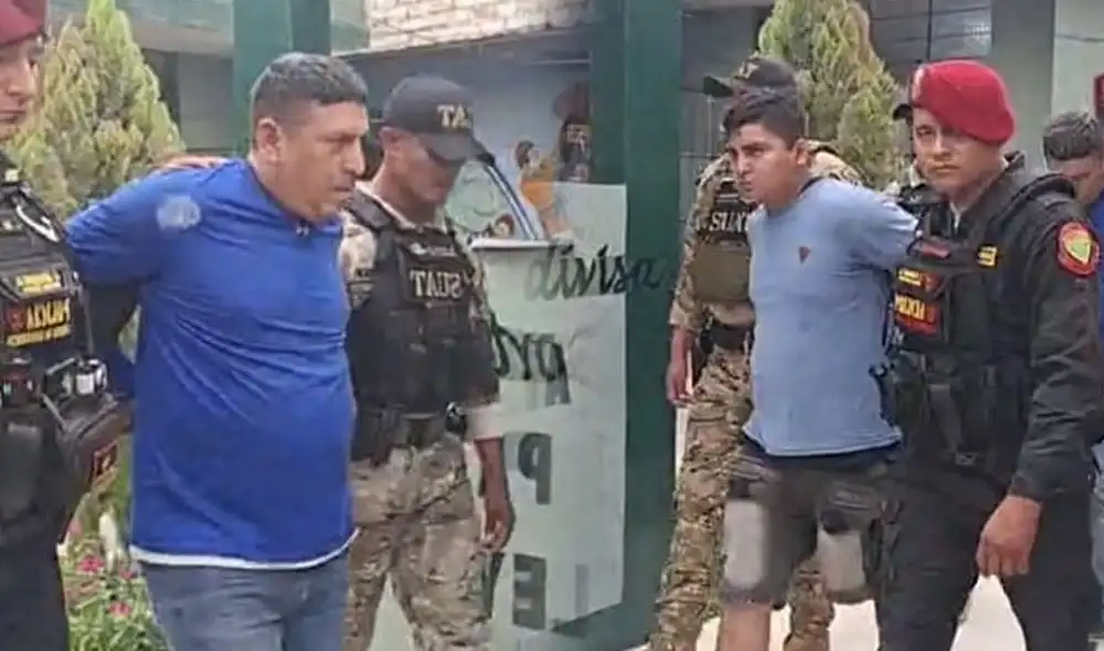 Sospechosos fueron detenidos por agentes de la PNP. Foto: PNP.