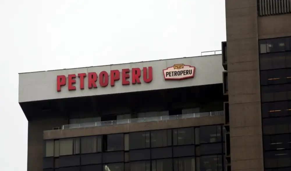 El directorio de Petroperú que lidera Luis Canales busca restablecer restablecer su sostenibilidad y eficiencia a través de un proceso de reorganización. Foto: Andina