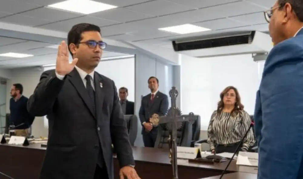 Eligen a Vicente Espinoza Santillán como nuevo superintendente de Sunedu