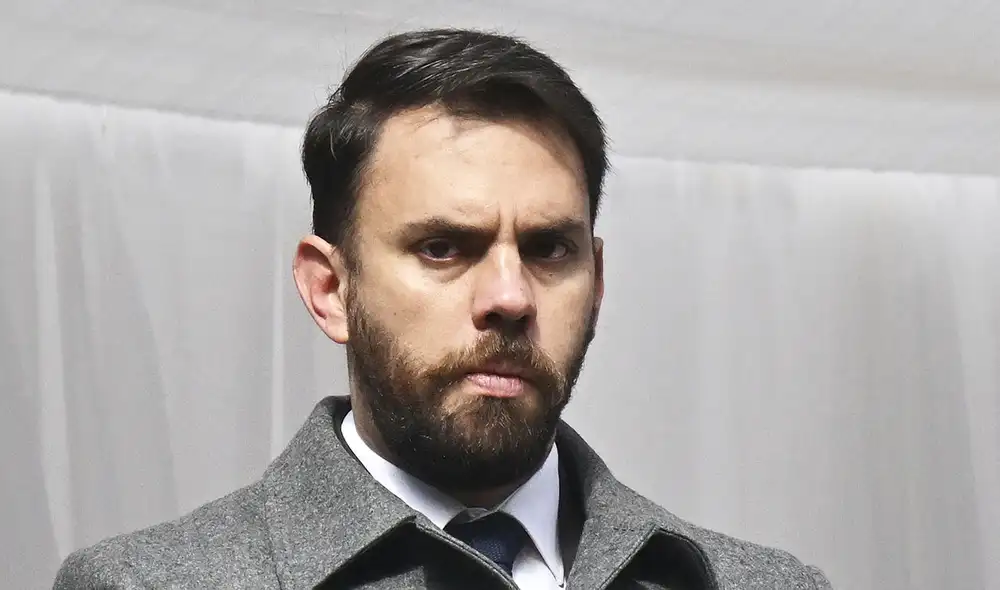 Tras negarse a una inspección, Del Castillo fue trasladado a dependencias policiales, donde alegó motivaciones políticas detrás de su detención.  Foto: AFP