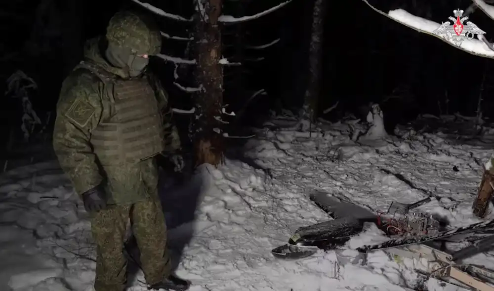 Restos del dron 'Chaklun-V' derribado en el supuesto ataque a la residencia de Putin. Foto: Captura video