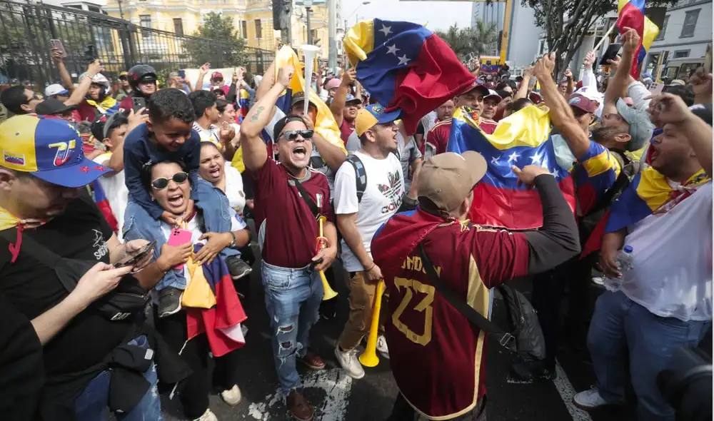 ¿Regresar o quedarse? Internacionalistas analizan la situación de los venezolanos en Perú tras la detención de Nicolás Maduro ¿Regresar o quedarse? Internacionalistas analizan la situación de los venezolanos en Perú tras la detención de Nicolás Maduro