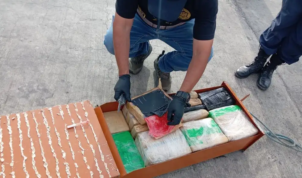 Piura: incautan 39 kilos de cocaína escondida en embarcación proveniente de Colombia Piura: incautan 39 kilos de cocaína escondida en embarcación proveniente de Colombia