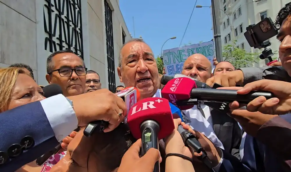 Mario Vizcarra espera que el JNE revierta su situación y le permita participar de las elecciones. Créditos: Kevinn García/URPI-LR