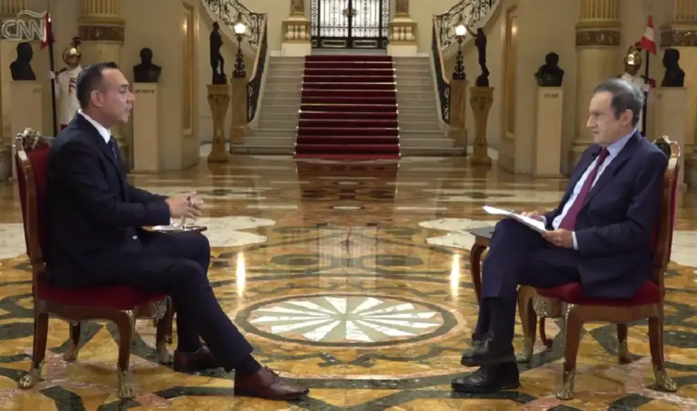 José Jerí concedió una entrevista a CNN y comentó sobre la situación en Venezuela. Foto: captura CNN