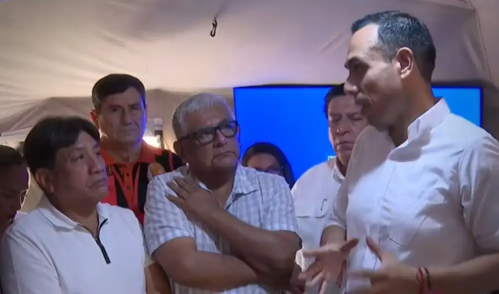 Ejecutivo anuncia sanciones más severas para circulación de dos personas en moto