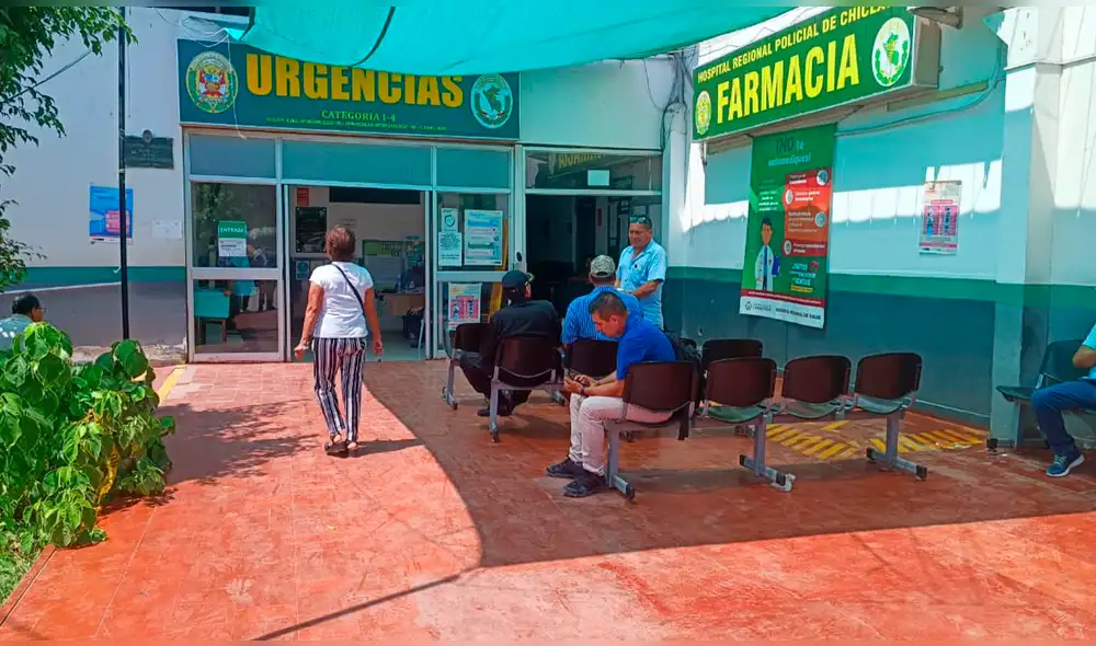El comandante fue identificado como Alejandro Medrano y trabaja en la Sanidad PNP de Chiclayo. Foto: Emmanuel Moreno, La República El comandante fue identificado como Alejandro Medrano y trabaja en la Sanidad PNP de Chiclayo. Foto: Emmanuel Moreno, La República