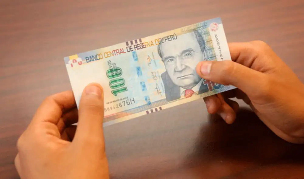 El bono de S/100 es un pago adicional que no se suma al salario mensual y se entrega íntegro, sin descuentos ni aportes.