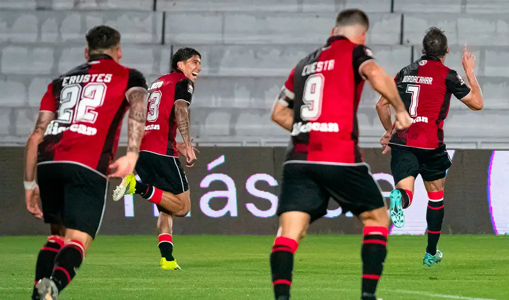 El Dominó se estrenó con un triunfo en esta Liga 1 2026. Foto: FBC Melgar