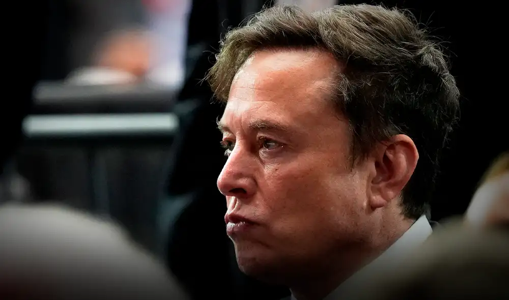Francia investiga a la empresa de Musk por manipulación del algoritmo.