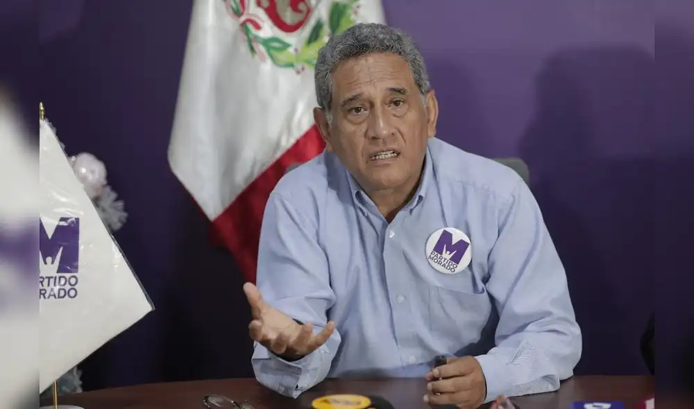 Mesías Guevara, candidato presidencial por el partido Morado.