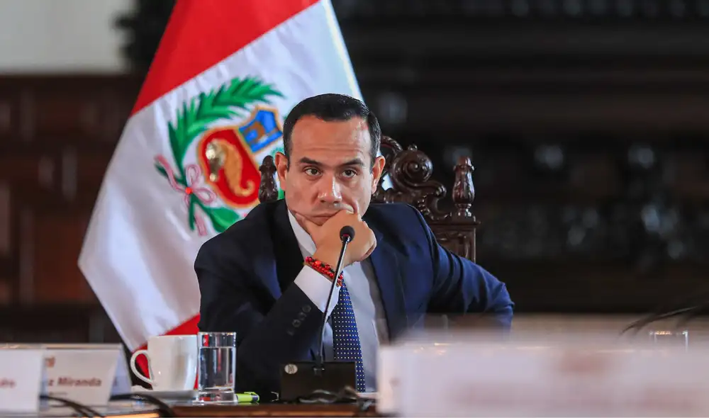 Con los días contados. Hasta la fecha, se han alcanzado 60 firmas para convocar a un Pleno Extraordinario y debatir las mociones de censura contra Jerí. Foto: difusión