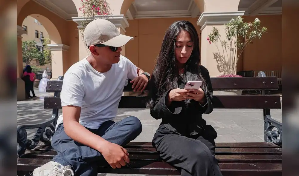 La polémica técnica de 'seducción' que genera incomodidad en mujeres limeñas