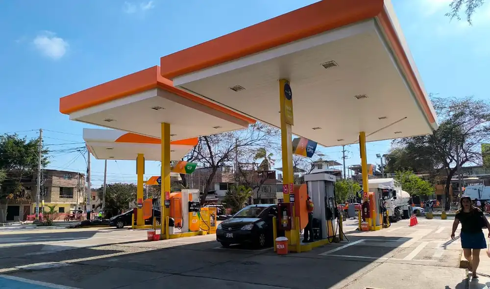 Conoce los precios de combustibles en diferentes ciudades del Perú. Créditos: Almendra Ruesta/ La República.