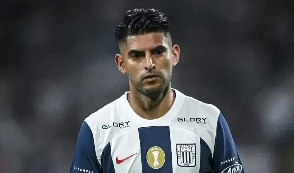 Carlos Zambrano regresó a Alianza Lima en el 2023. Foto: X