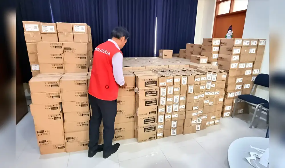Contraloría alerta retrasos en la entrega de tablets para escolares en Moquegua.